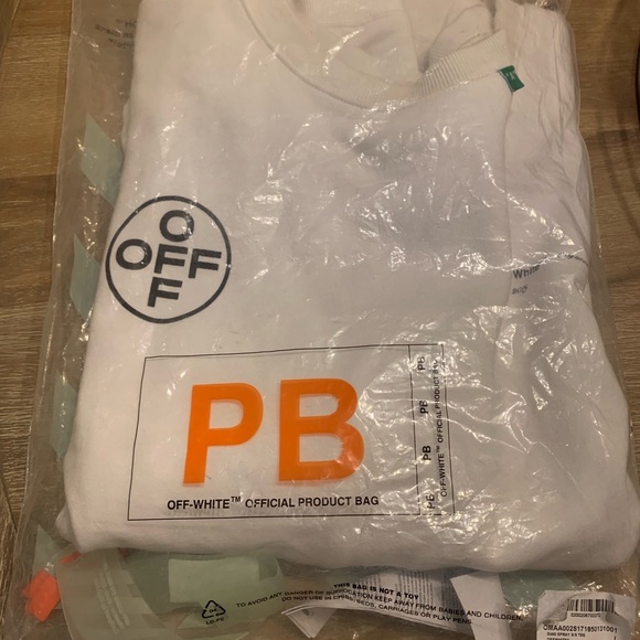 Off-White Other - OFF-WHITE C/O virgil abloh white & pink crew neck